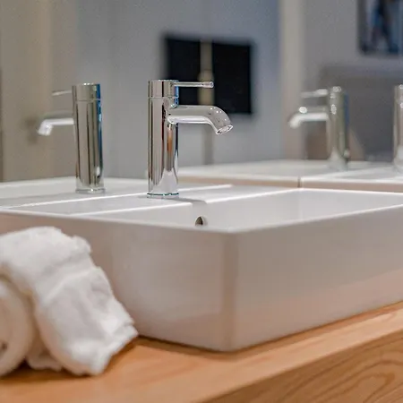 Apartment Aquasuites Luxury B06 At Gigantes *